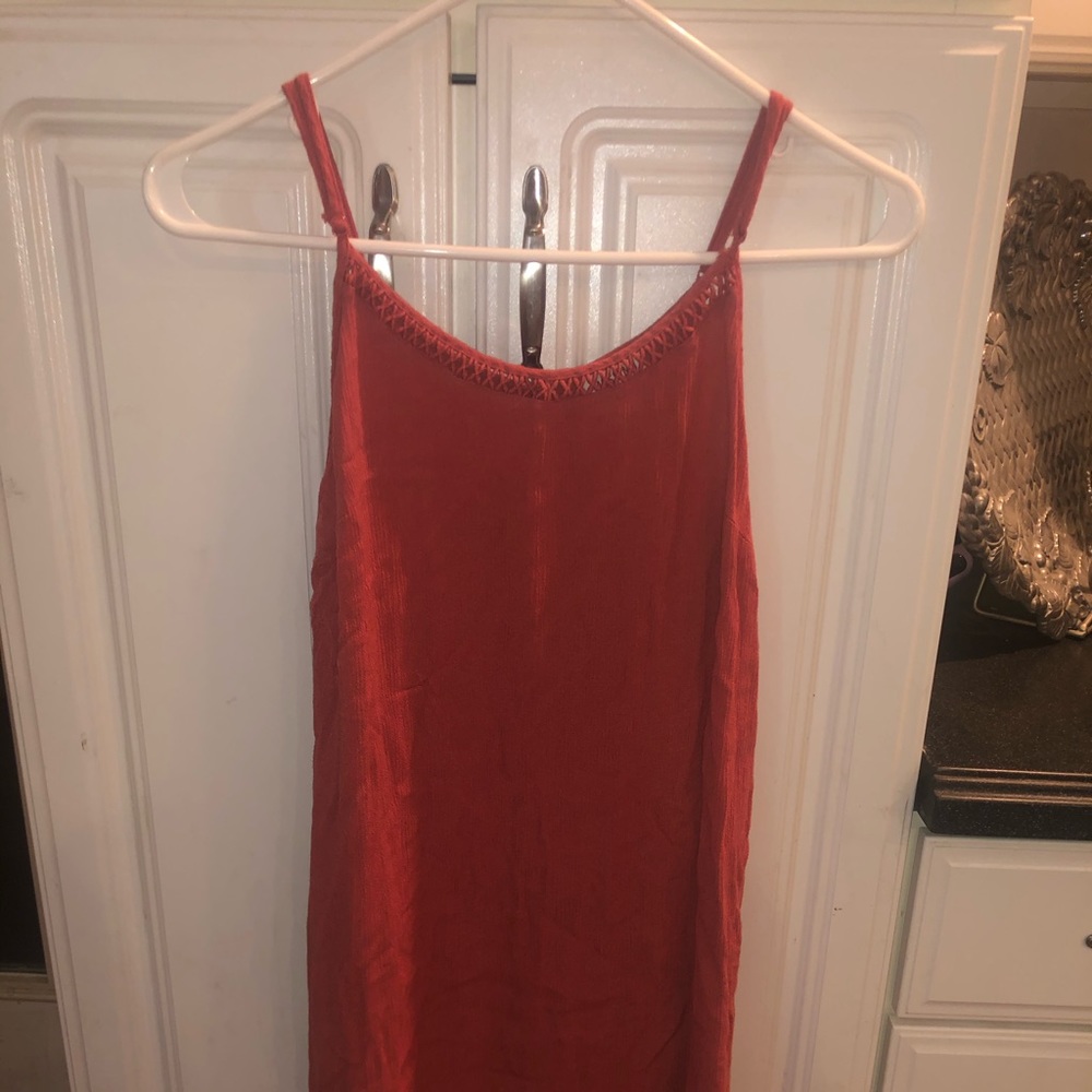 Coral tank top
